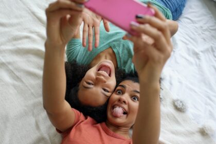 Photo parents social media teens