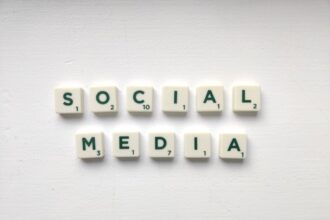 Photo social media, adolescent, self esteem