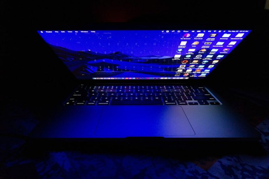 Photo tech addiction