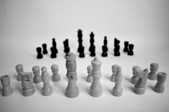 Photo depersonalization and derealization