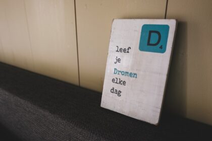 Photo depersonalization derealization disorder dpdr