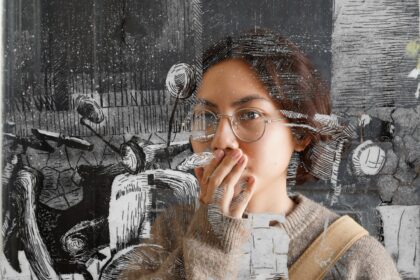 Photo depersonalization