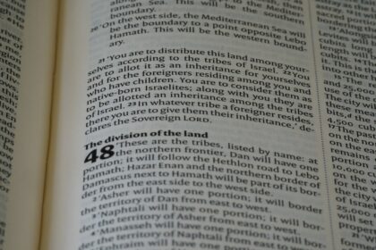 Photo depersonalization-derealization