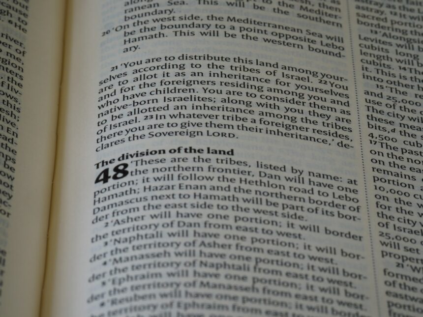 Photo depersonalization-derealization