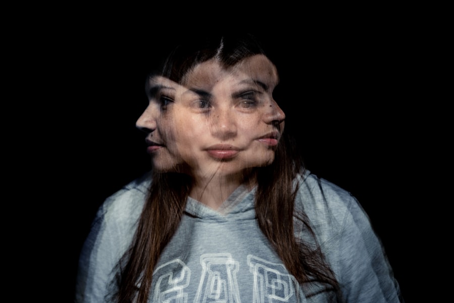 Photo depersonalization disorder