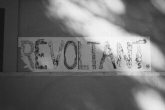 Photo derealization and depersonalization