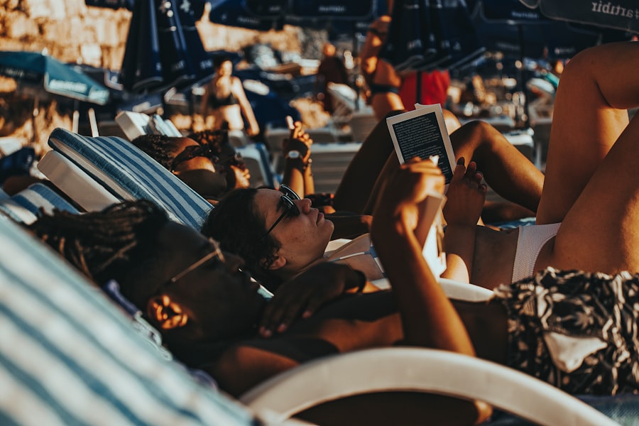 Photo phone addiction habits