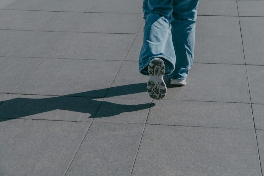 Photo Walking Corpse Syndrome symptoms