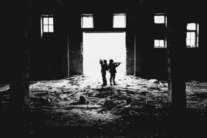 Photo abandonment alarm