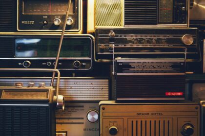 Photo brain, radio receiver