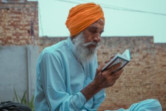 Photo self-help gurus