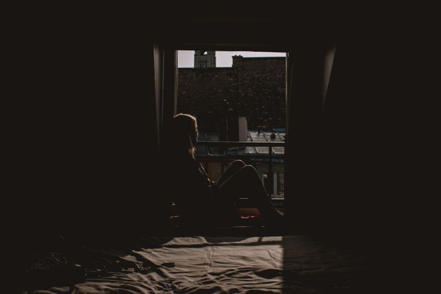 Photo vulnerability relationships