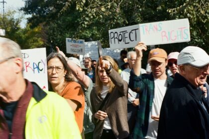 Photo reassurance cycle