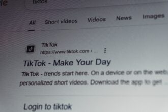 Photo online communities