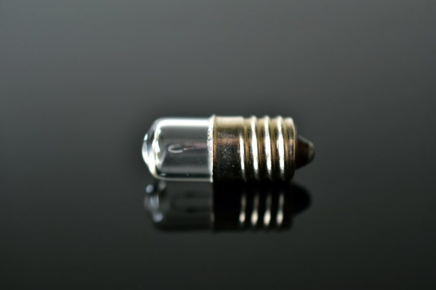 Photo attachment theory