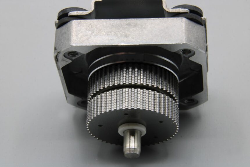 Photo motor grounding drills