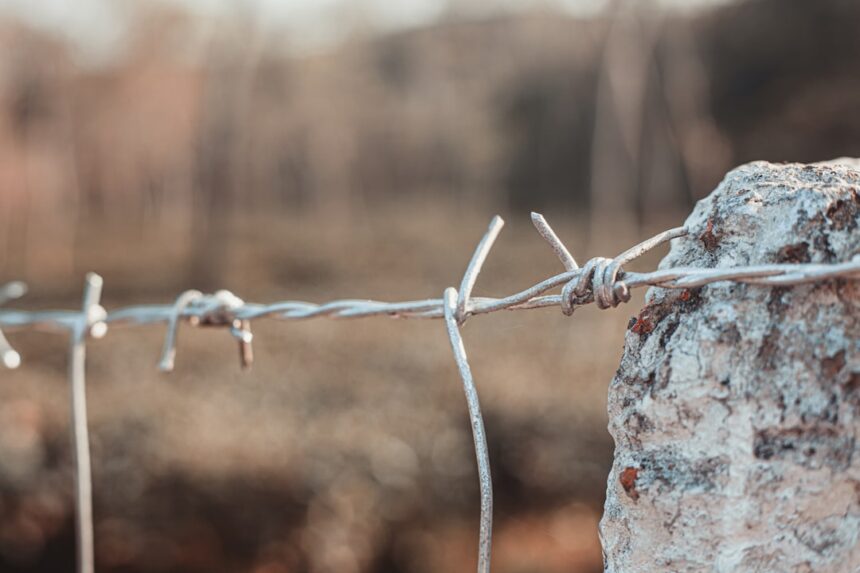 Photo boundary setting