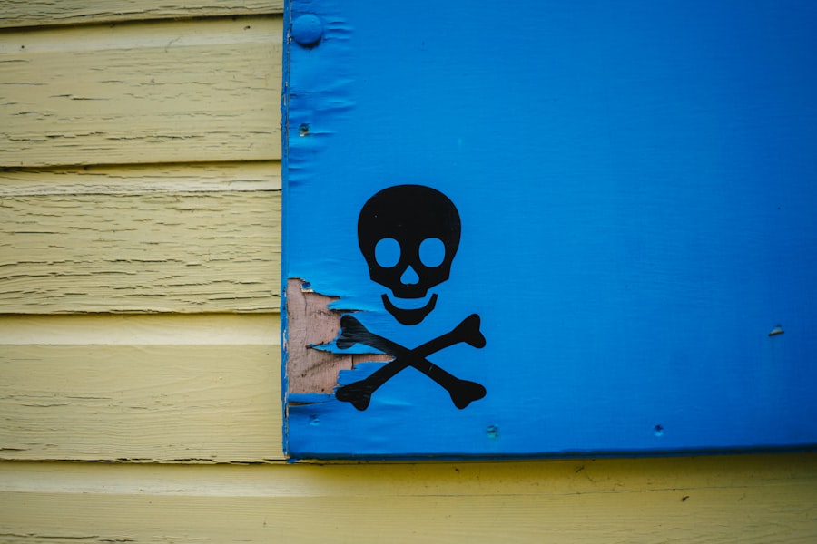 exit toxic coaching container