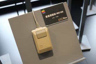 Photo biometric data collection