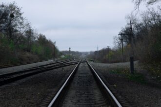 Photo recognize authority rails