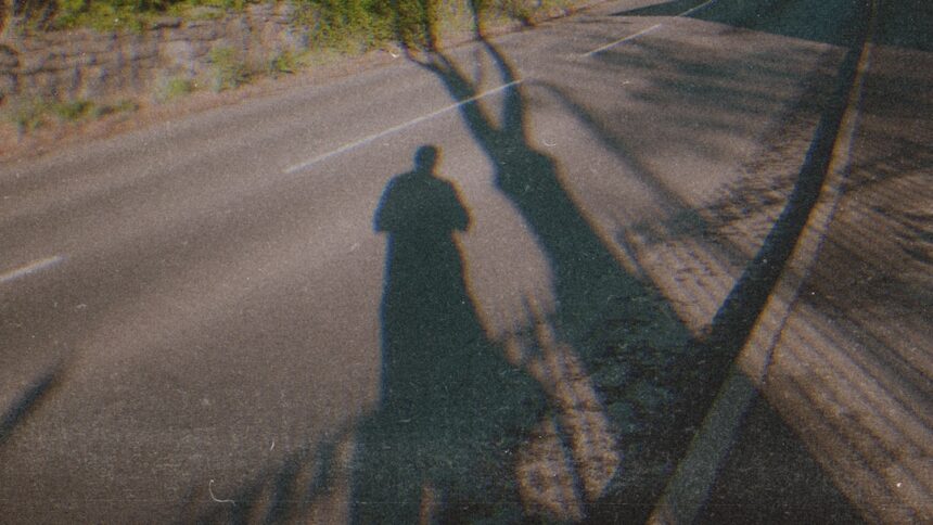 Photo shadow self