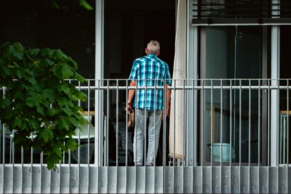 Photo reclaim sensitivity