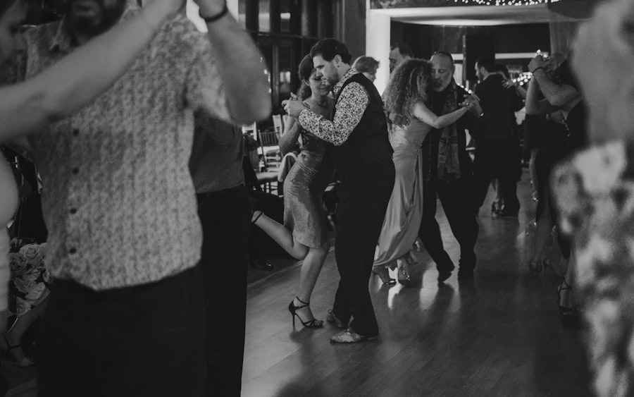 Photo attachment styles