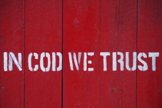 Photo trust your gut