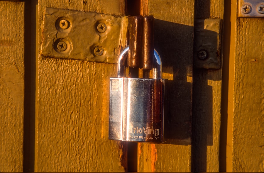 Photo identity lock