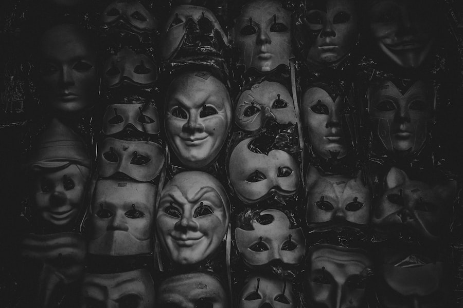 Photo psychology cult