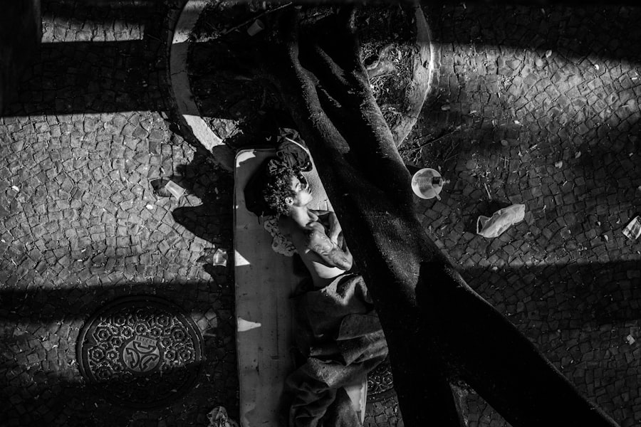 Photo social isolation