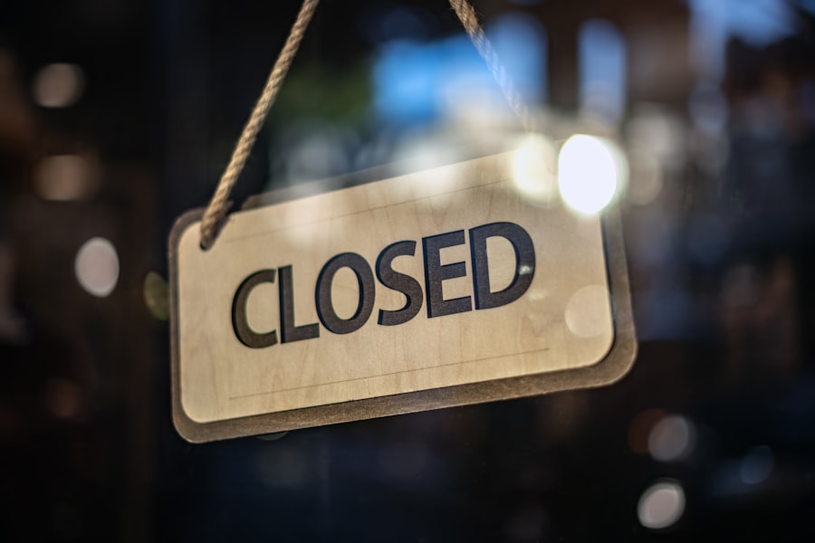 Photo closure