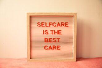 Photo care without fixing emotions