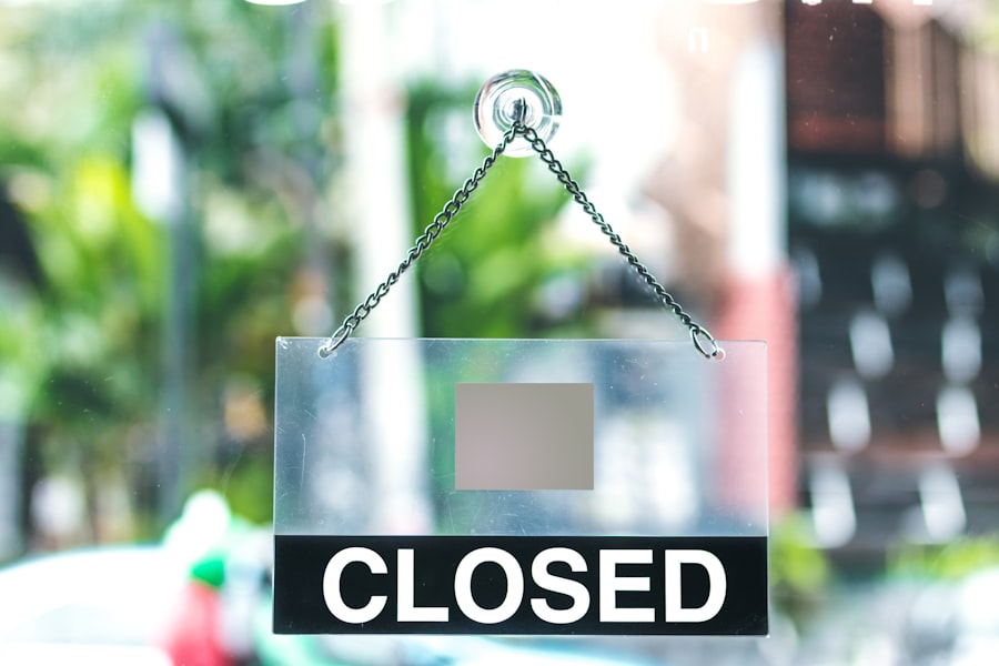 Photo closure