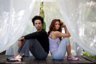 Photo emotionally unavailable partners