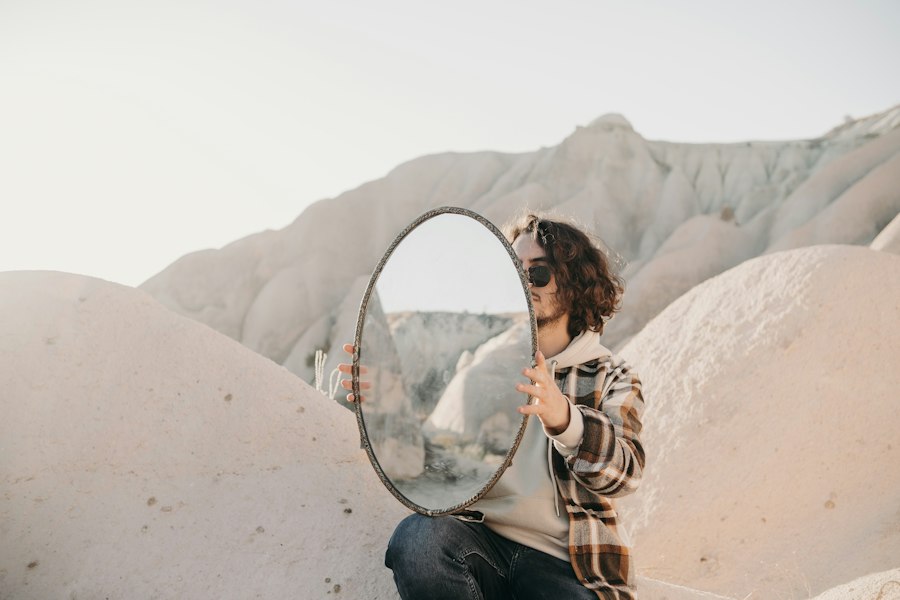 Photo criticism, self perception