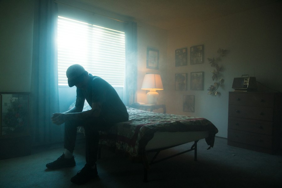 lonely people conceal feelings