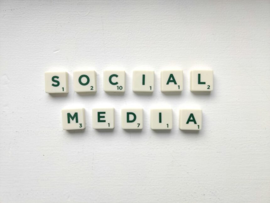 Photo social identity