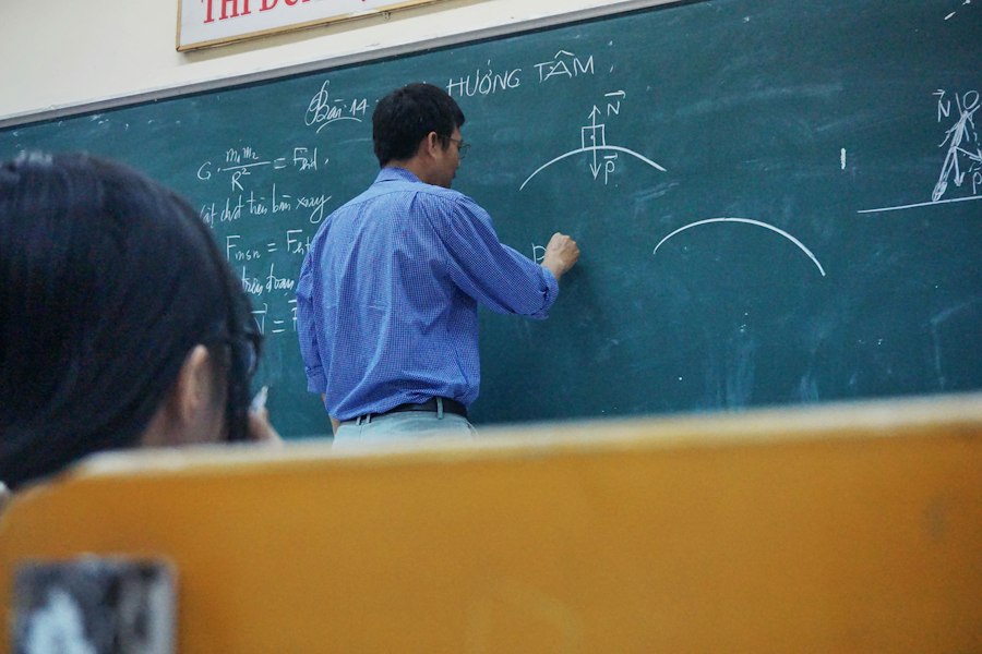 Photo teacher expectation accuracy