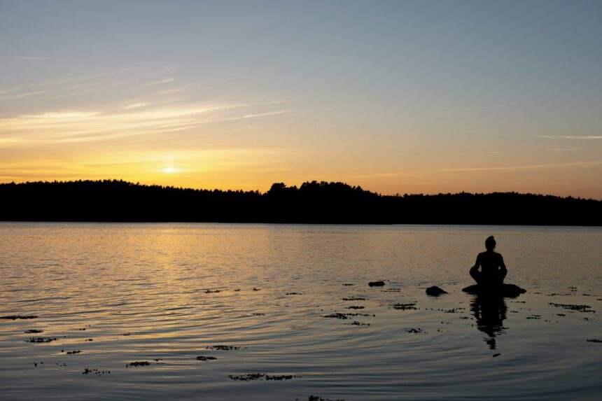 Photo self awareness mindfulness calm reflection