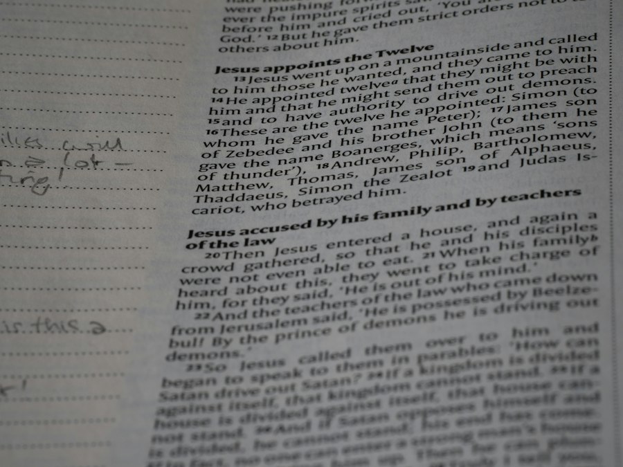 Photo Harlow experiment critique scholarly