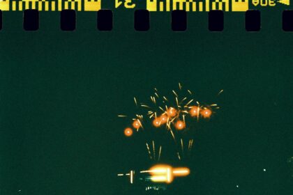 Photo UFO film duplicate measurement error