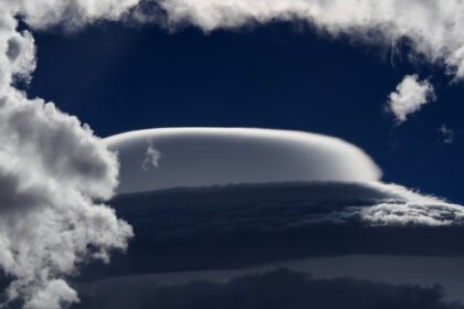 Photo UFO documentary evidence