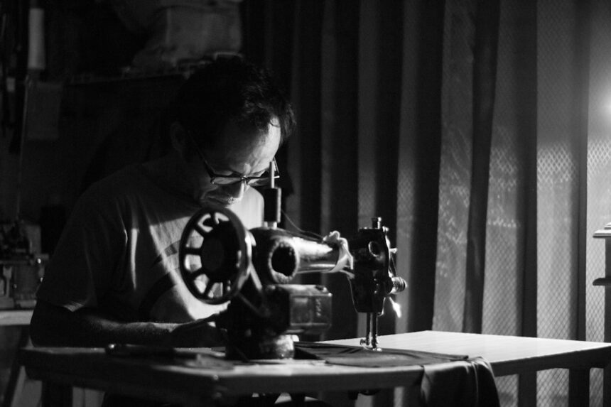 Photo Pentagon UFO sewing machine footage