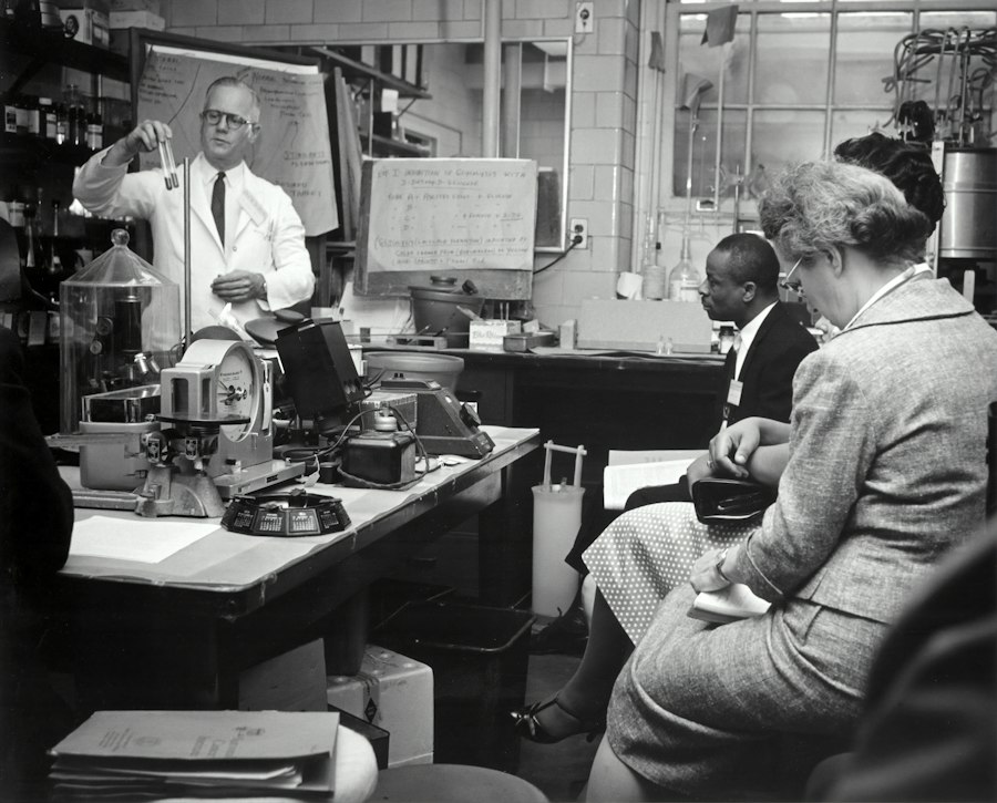 Rosenhan study psychiatric diagnosis experiment
