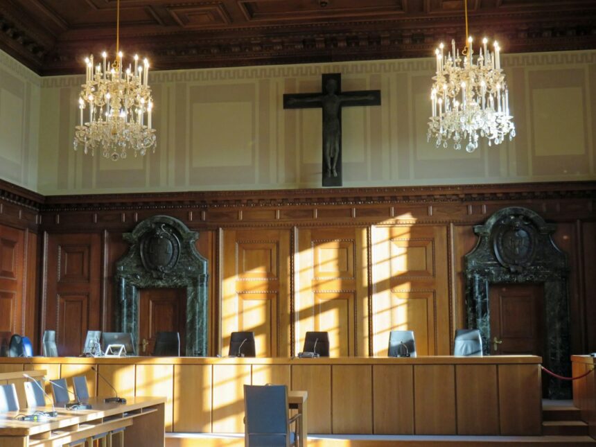 Photo Rosenhan Bill Underwood testimony courtroom