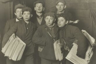 Photo identical quadruplets 1930 vintage photos